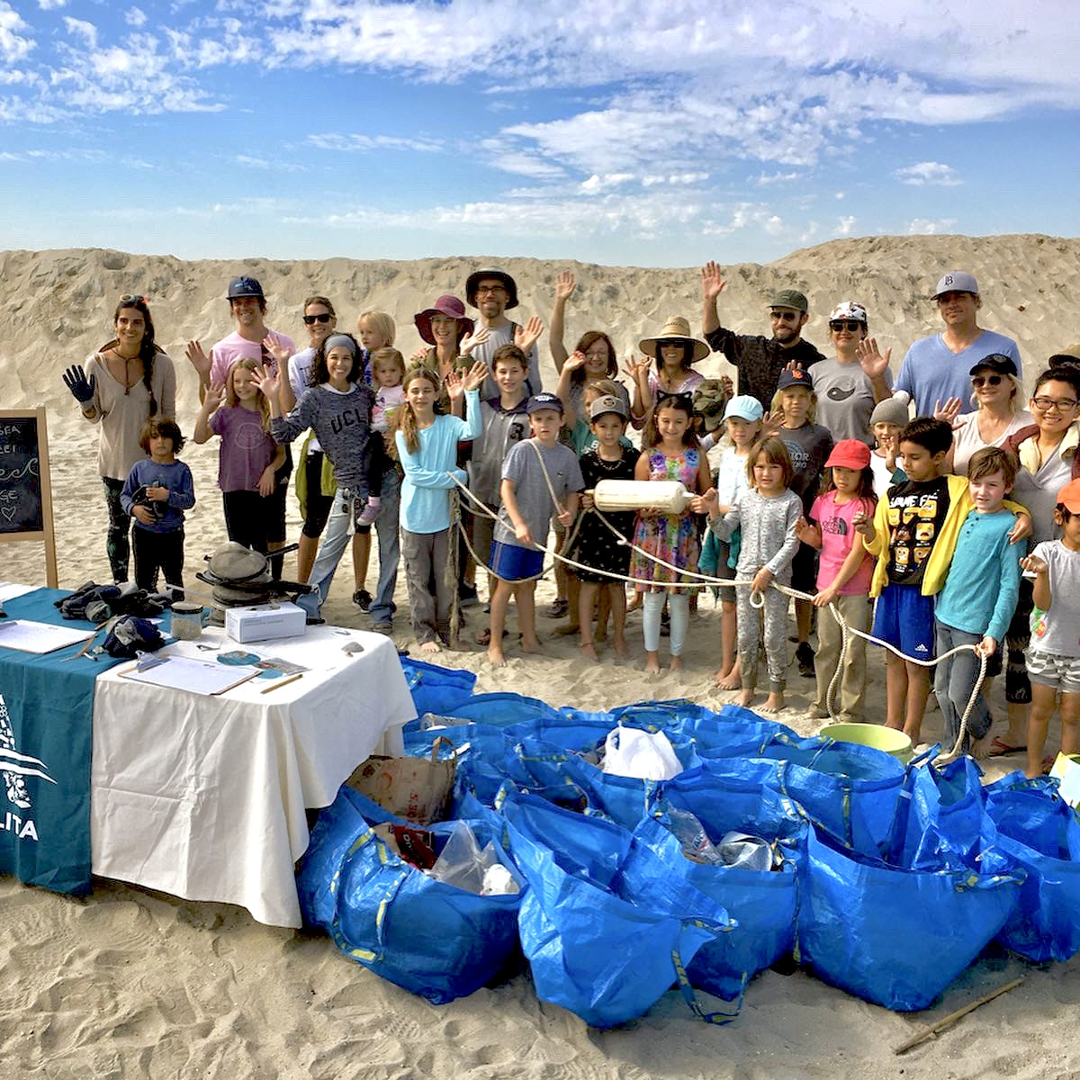 Maple Village Waldorf students at Algalita beach cleanup