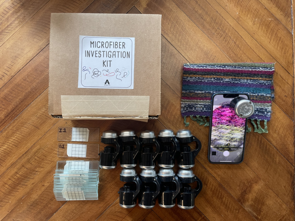 Contents of the Microfiber Investigation Kit